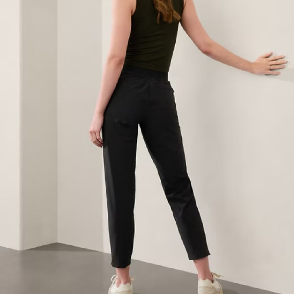 Athleta Brooklyn ankle pant in black size 8